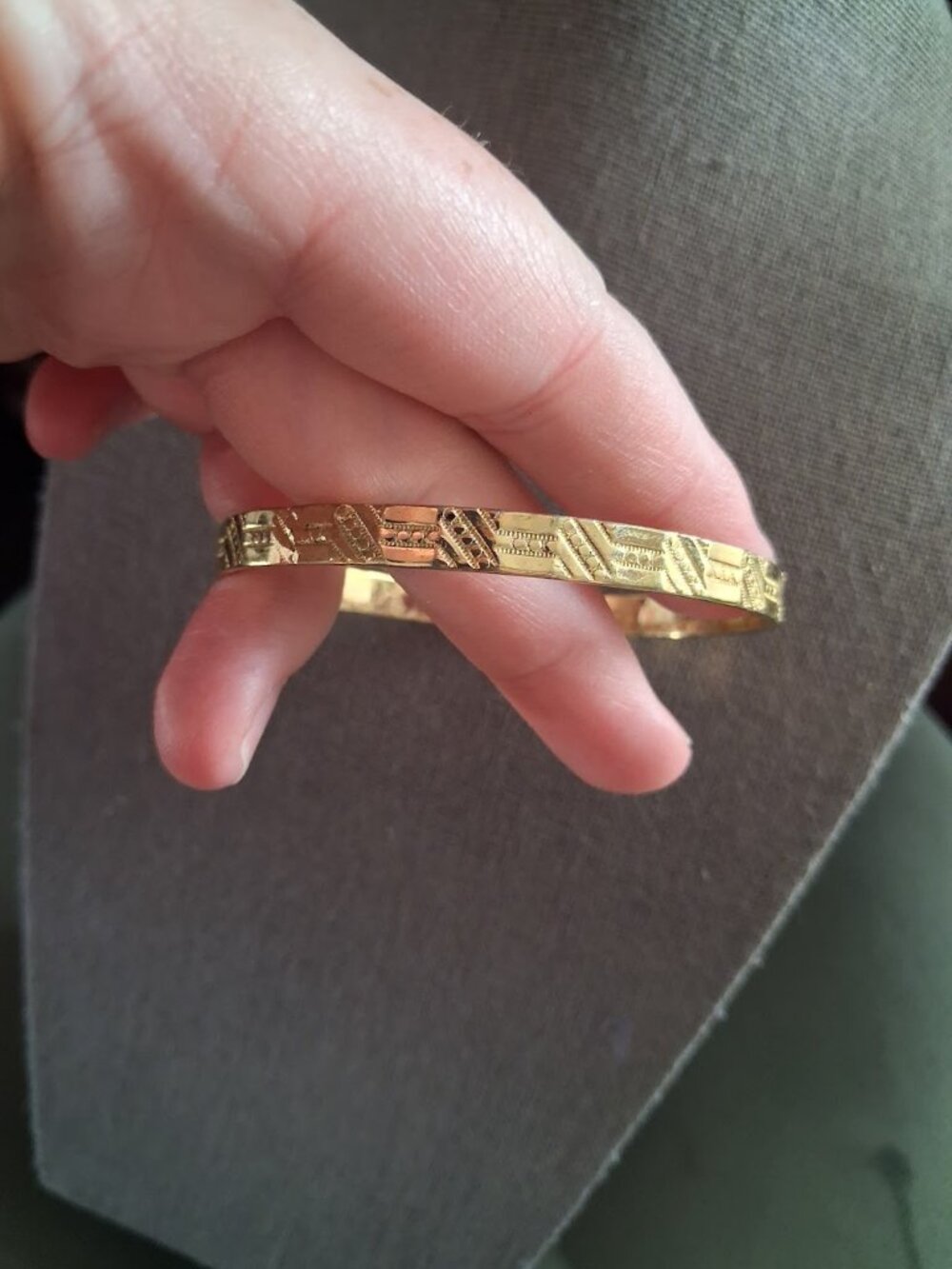 Monet bangle bracelet
